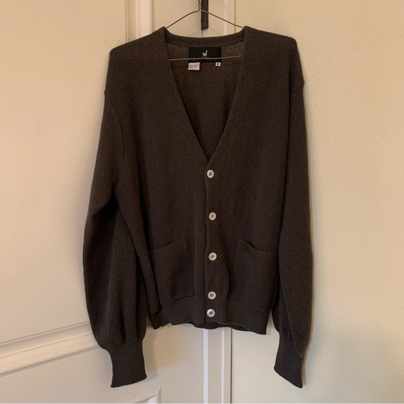 Peruvian Connection Vintage 100% Alpaca Men Cardigan Front Buttons EUC Size - M - Picture 2 of 4